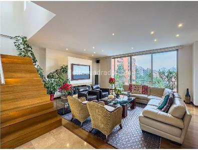 Apartamento de 3 alcobas en venta en El Refugio, Bogotá, 520 m² · foto 19 de 19