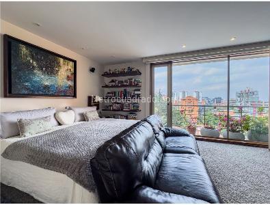 Apartamento de 3 alcobas en venta en El Refugio, Bogotá, 520 m² · foto 6 de 19