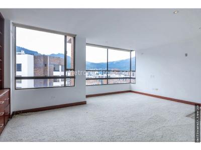 Apartamento en venta en Santa Barbara Central, Bogotá · foto 12 de 14