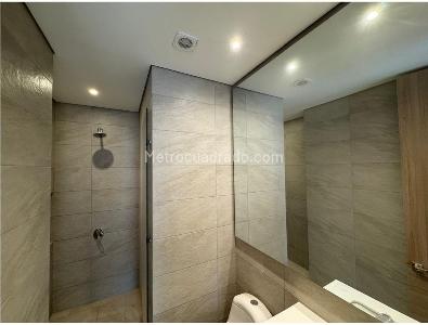 Apartamento de 2 alcobas en venta en Chico Norte, Bogotá, 117 m² · foto 11 de 11