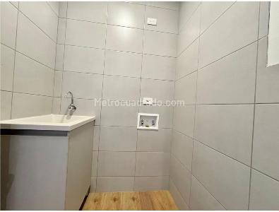 Apartamento de 2 alcobas en venta en Chico Norte, Bogotá, 117 m² · foto 4 de 11
