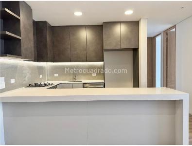 Apartamento de 2 alcobas en venta en Chico Norte, Bogotá, 117 m² · foto 5 de 11