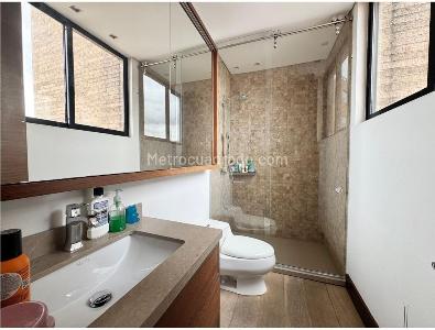 Apartamento en venta en Las Rosales, Bogotá · foto 12 de 20