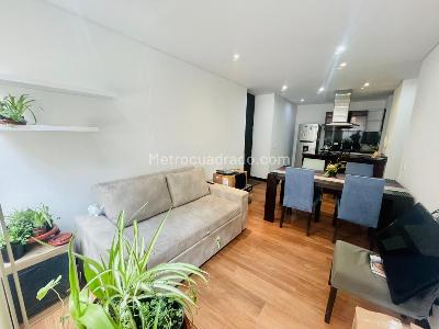 Apartamento de 2 alcobas en venta en Los Cedritos, Bogotá, 68 m² · foto 4 de 12