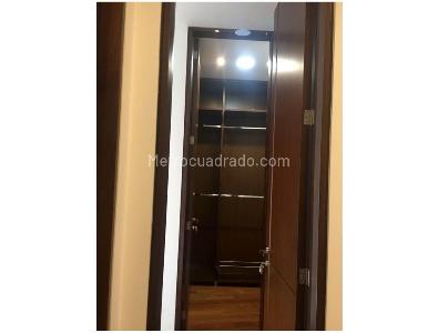 Apartamento de 3 alcobas en arriendo en La Cabrera, Bogotá, 220 m² · foto 12 de 19