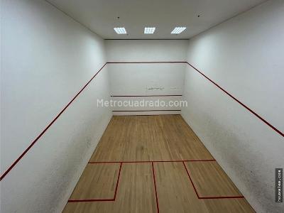 Apartamento de 2 alcobas en venta en Chico Virrey, Bogotá, 114 m² · foto 12 de 13