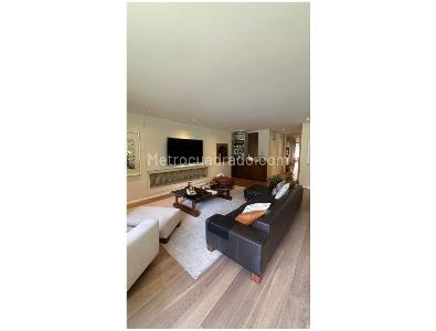 Apartamento de 3 alcobas en venta en La Cabrera, Bogotá, 300 m² · foto 14 de 15