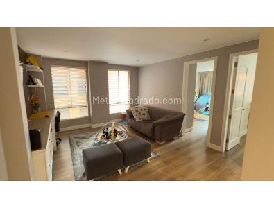 Apartamento de 3 alcobas en venta en Chico Norte, Bogotá, 183 m² · foto 16 de 17