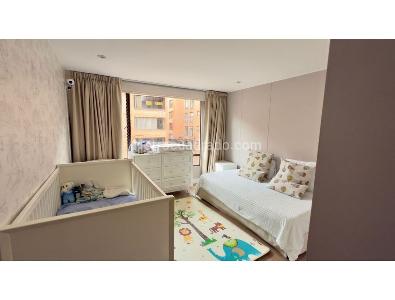 Apartamento de 3 alcobas en venta en Chico Norte, Bogotá, 183 m² · foto 7 de 17
