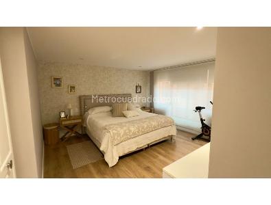 Apartamento de 3 alcobas en venta en Chico Norte, Bogotá, 183 m² · foto 10 de 17