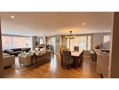 Apartamento de 3 alcobas en venta en Chico Norte, Bogotá, 183 m² · foto 3 de 17