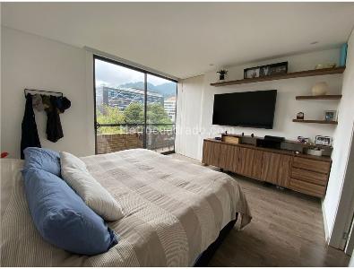 Apartamento de 1 alcoba en venta en Santa Barbara, Bogotá, 71 m² · foto 9 de 11
