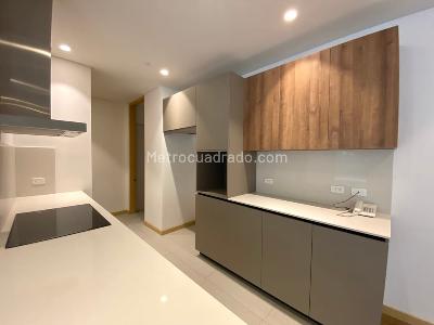 Apartamento de 2 alcobas en venta en La Cabrera, Bogotá, 117 m² · foto 8 de 15