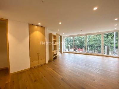 Apartamento de 2 alcobas en venta en La Cabrera, Bogotá, 117 m² · foto 2 de 15