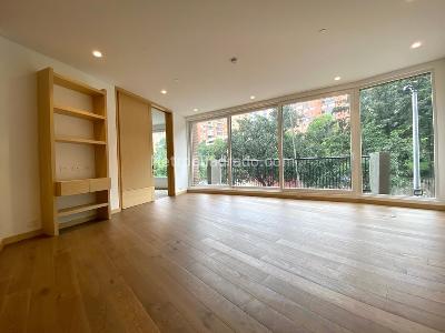 Apartamento de 2 alcobas en venta en La Cabrera, Bogotá, 117 m² · foto 3 de 15