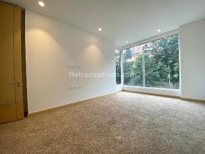 Apartamento de 2 alcobas en venta en La Cabrera, Bogotá, 117 m² · foto 14 de 15