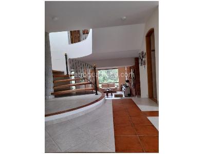 Casa de 5 alcobas en venta en La Sabana, Bogotá, 570 m² · foto 9 de 20