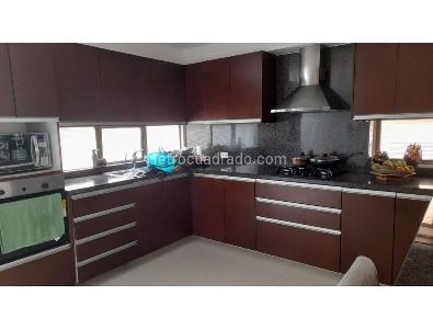 Casa de 4 alcobas en venta en Altos Bosque De Pinos, Bogotá, 290 m² · foto 8 de 16
