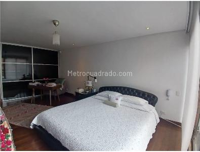 Apartamento en venta en Los Rosales, Bogotá · foto 4 de 15