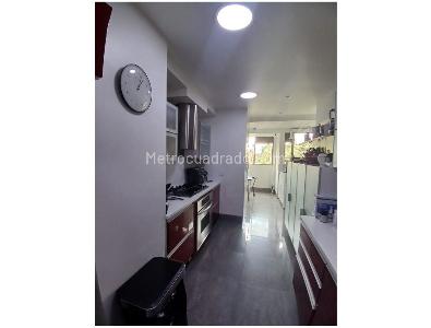 Apartamento en venta en Los Rosales, Bogotá · foto 6 de 15