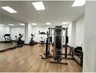 Apartamento de 3 alcobas en venta en Chico Navarra, Bogotá, 180 m² · foto 17 de 17