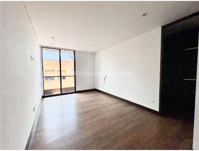 Apartamento de 3 alcobas en venta en Chico Navarra, Bogotá, 180 m² · foto 10 de 17