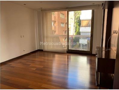 Apartamento de 3 alcobas en venta en Los Rosales, Bogotá, 230 m² · foto 3 de 14