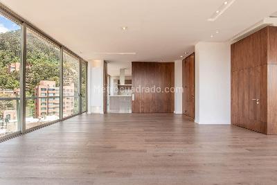 Apartamento de 3 alcobas en venta en Los Rosales, Bogotá, 489 m² · foto 3 de 20