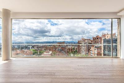 Apartamento de 3 alcobas en venta en Los Rosales, Bogotá, 489 m² · foto 4 de 20