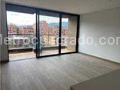 Apartamento en venta en Chico Norte, Bogotá · foto 4 de 16