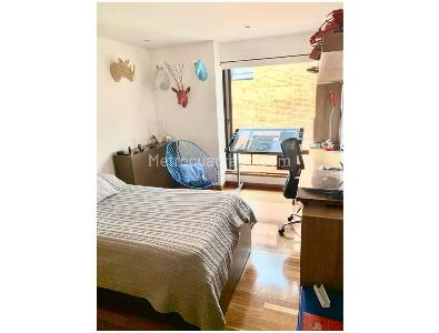 Apartamento en venta en Las Rosales, Bogotá · foto 4 de 13