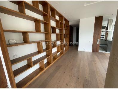 Apartamento de 3 alcobas en venta en Chico, Bogotá, 280 m² · foto 6 de 19