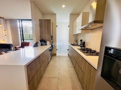 Apartamento de 3 alcobas en arriendo en El Refugio, Bogotá, 126 m² · foto 10 de 20