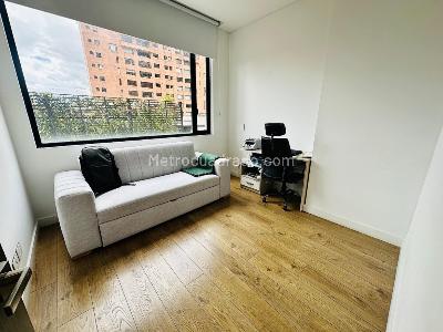 Apartamento de 3 alcobas en arriendo en El Refugio, Bogotá, 126 m² · foto 16 de 20