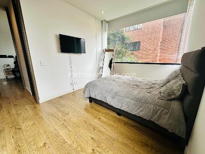 Apartamento de 3 alcobas en arriendo en El Refugio, Bogotá, 126 m² · foto 19 de 20