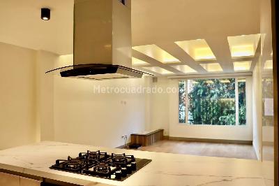 Apartamento de 2 alcobas en arriendo en Los Rosales, Bogotá, 81 m² · foto 3 de 11