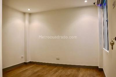 Apartamento de 2 alcobas en arriendo en Los Rosales, Bogotá, 81 m² · foto 7 de 11