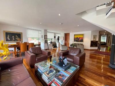 Apartamento en venta en El Refugio, Bogotá · foto 4 de 10