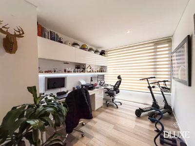 Apartamento de 3 alcobas en venta en Chico Norte, Bogotá, 160 m² · foto 4 de 12