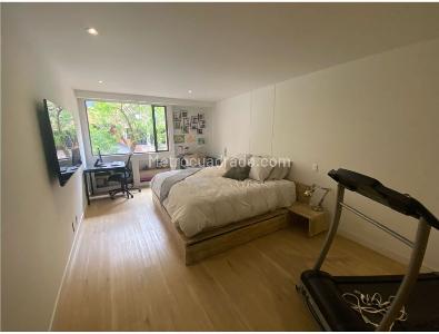 Apartamento de 2 alcobas en venta en Los Rosales, Bogotá, 175 m² · foto 18 de 18