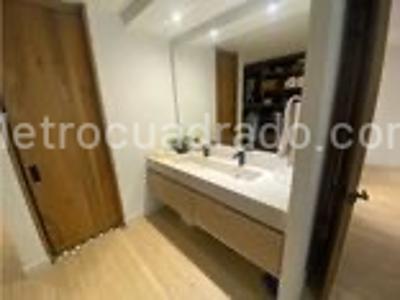 Apartamento de 2 alcobas en venta en Los Rosales, Bogotá, 175 m² · foto 7 de 17