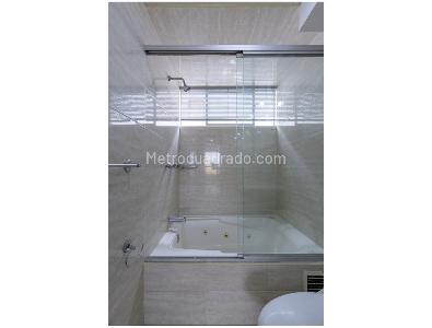 Apartamento en venta en Gratamira, Bogotá · foto 3 de 9