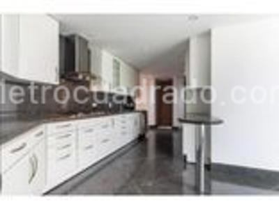 Apartamento en venta en Chico Norte, Bogotá · foto 9 de 17