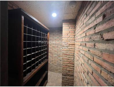 Apartamento en venta en Las Rosales, Bogotá · foto 11 de 17
