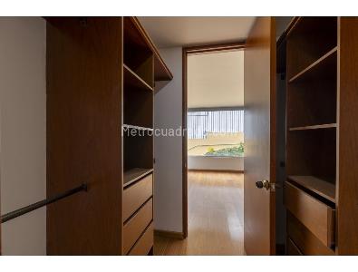Apartamento en venta en Gratamira, Bogotá · foto 9 de 18