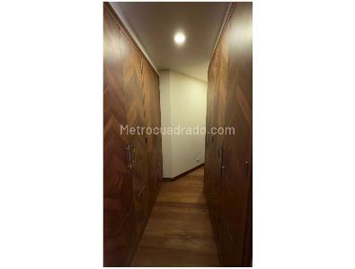 Apartamento de 4 alcobas en venta en Santa Paula, Bogotá, 298 m² · foto 8 de 16