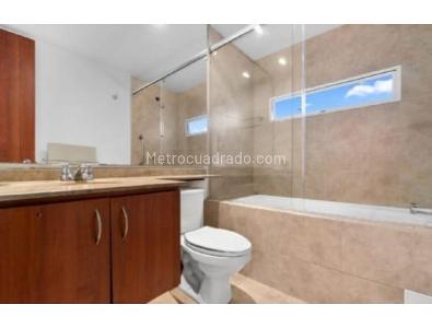 Apartamento en venta en Los Rosales, Bogotá · foto 4 de 15