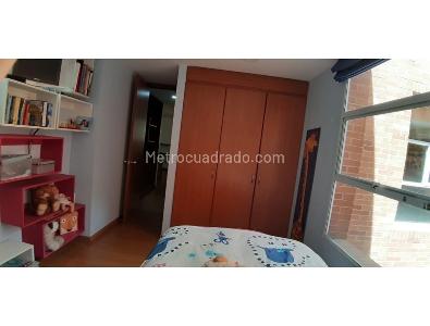 Apartamento en venta en Los Rosales, Bogotá · foto 13 de 15