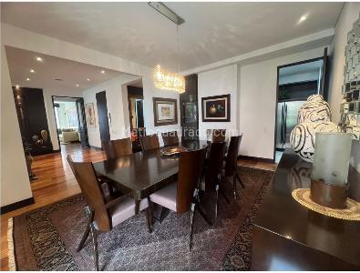 Apartamento de 3 alcobas en venta en Los Rosales, Bogotá, 284 m² · foto 5 de 17