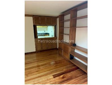 Apartamento en venta en Las Rosales, Bogotá · foto 4 de 13